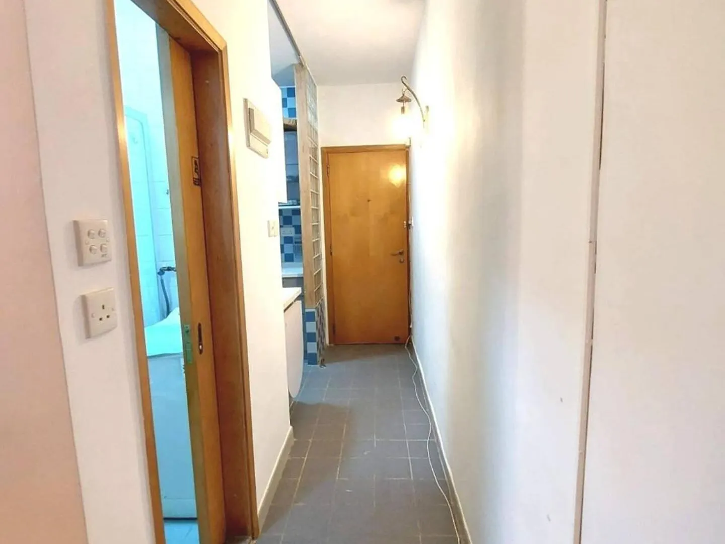 5 Minutes From Mtr Full Kitchen And Toilet With Elevator Apartment Hong Kong